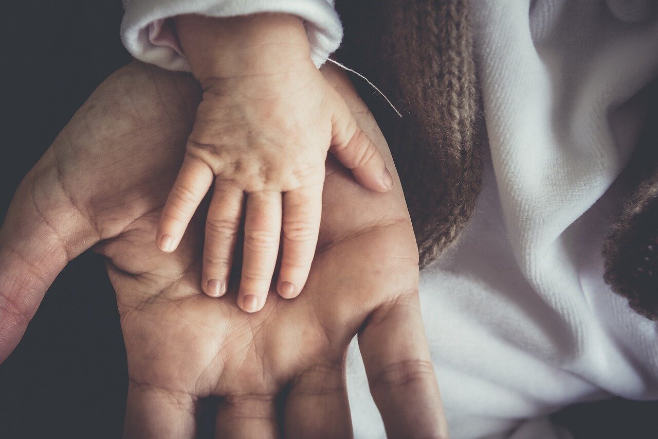 Pensioenen: verhoging van het plafond toegelaten activiteit voor personen met kind ten laste